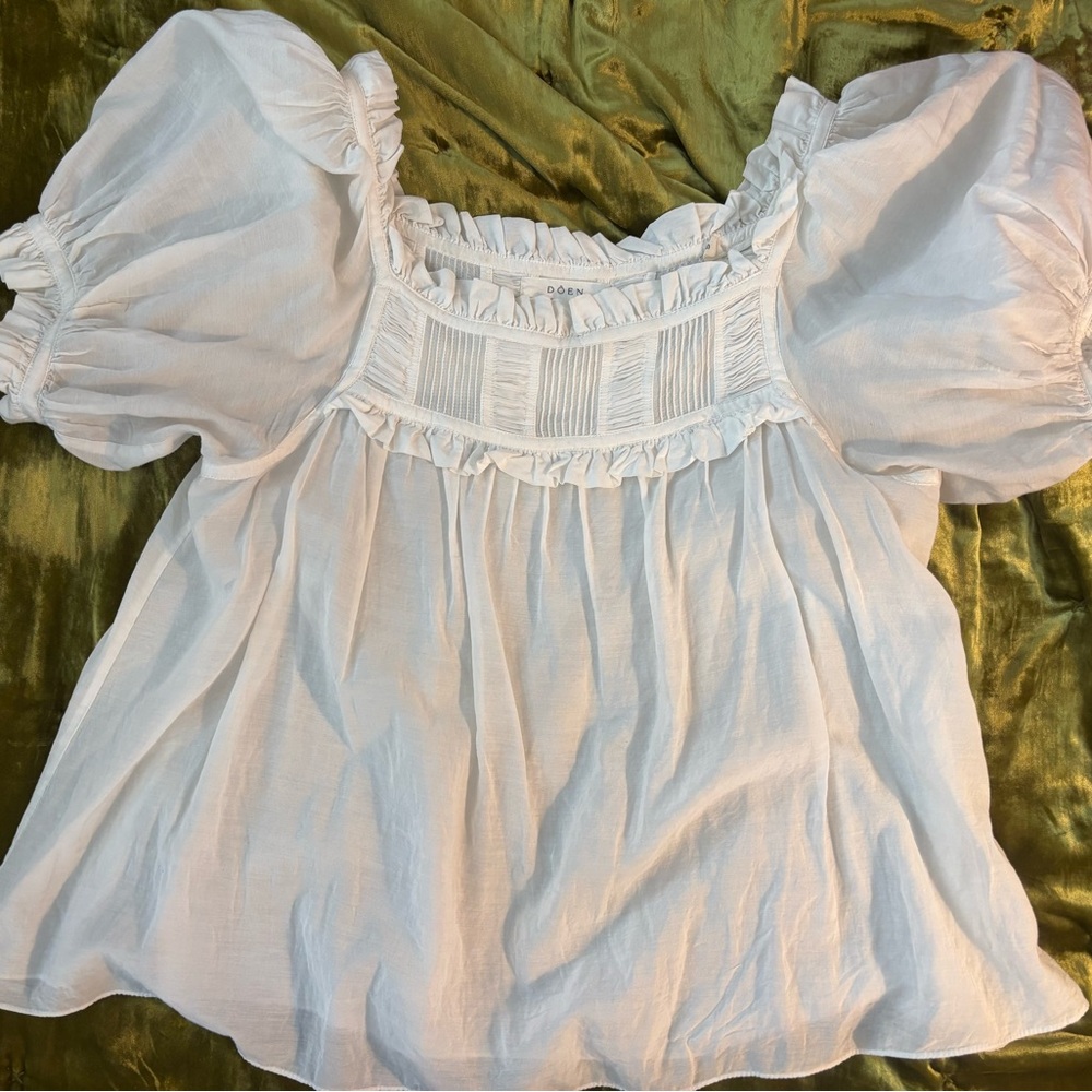 Doen White Puff Sleeve Blouse